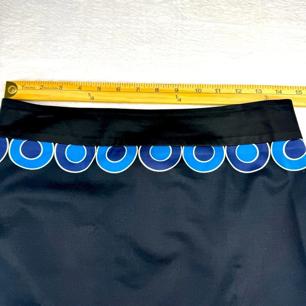 Ann Taylor Black with blue and white circle retro style. Pencil Skirt Size 4.